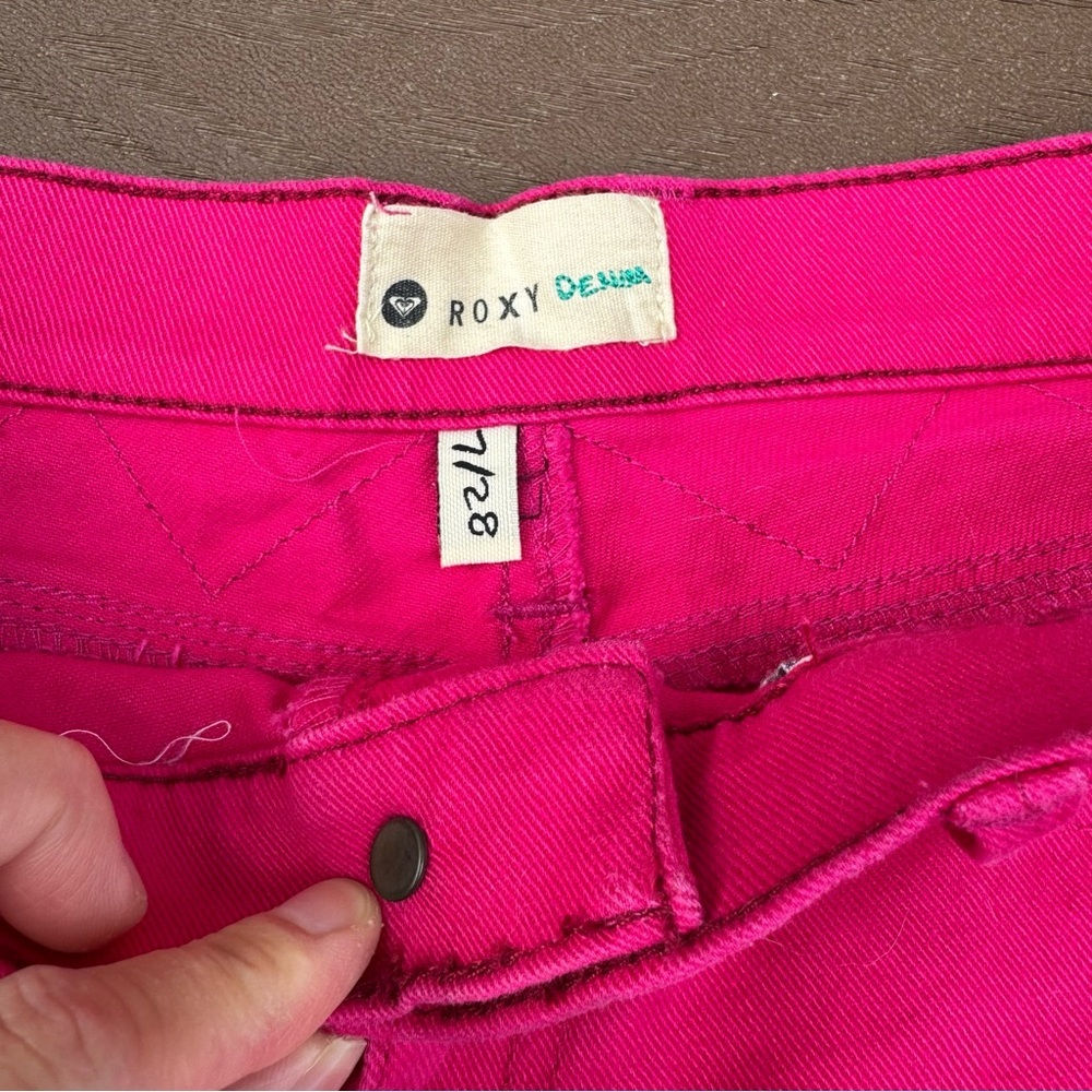Roxy Denim Shorts Size 7/28 Hot Pink - Picture 3 of 5
